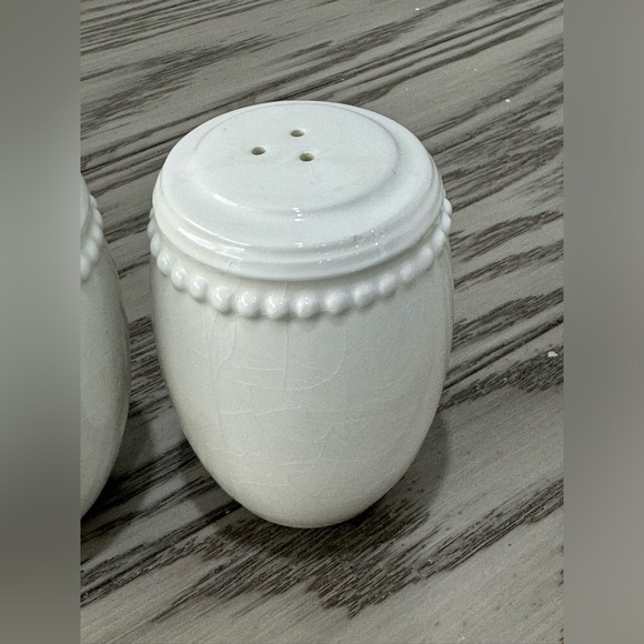 White Ceramic Farmhouse Style Beaded Salt & Pepper Shakers - Picture 3 of 5